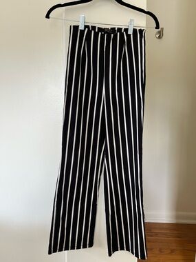 Black & White Vertical Stripe Straight-Leg Fitted Pants